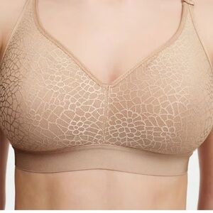 Chantelle Magnifique Full Bust Wirefree Bra - Nude Sand size 40DDD